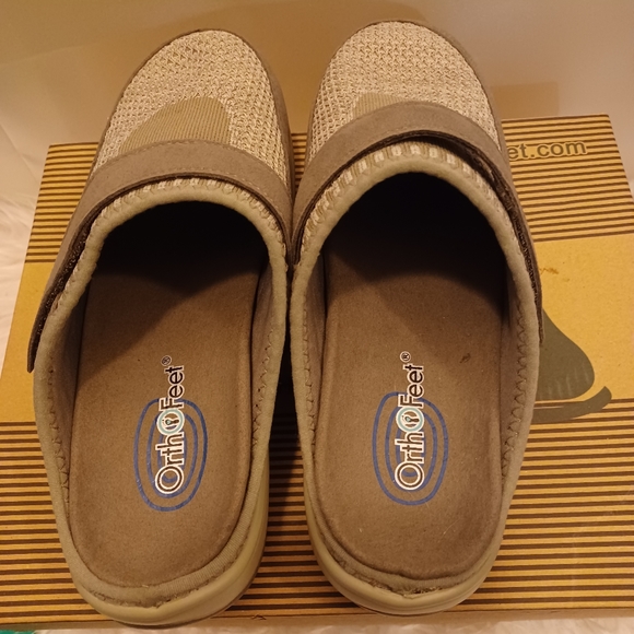 Orthofeet Shoes Orthofeet Louise Stretch Knit Slippers Beige Size 8